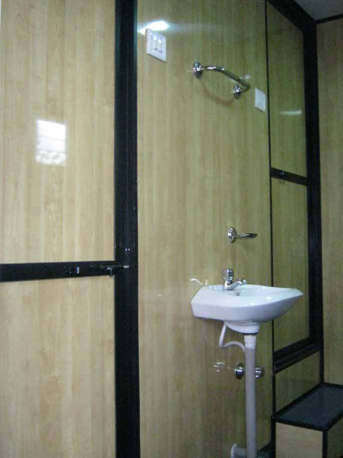 Portable Toilet06